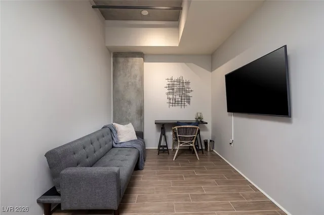 $2,850 | 353 East Bonneville Avenue, Unit 525, Las Vegas, NV 89101