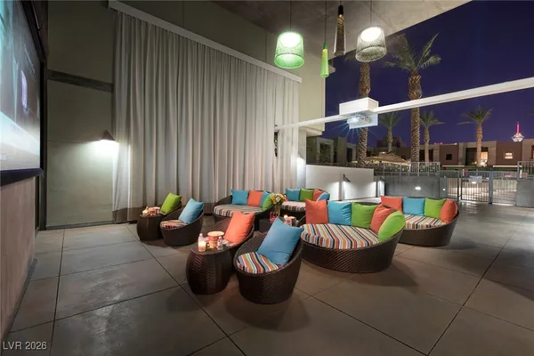 $2,850 | 353 East Bonneville Avenue, Unit 525, Las Vegas, NV 89101