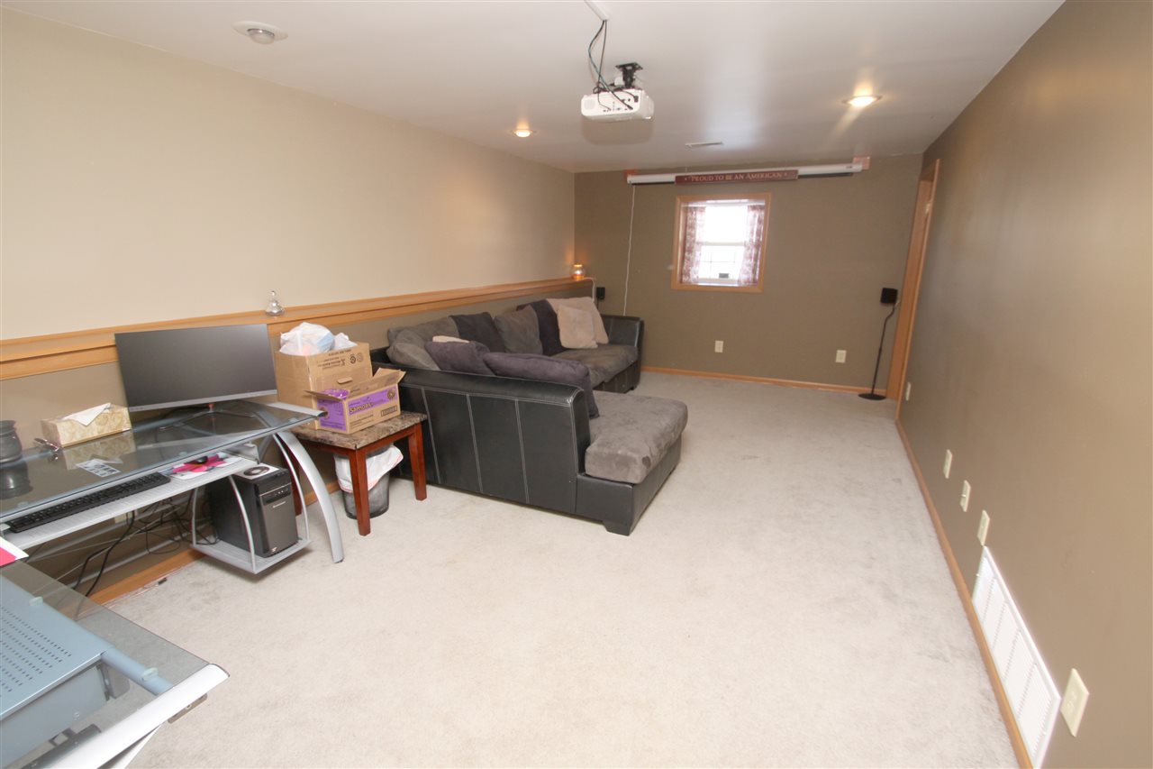 3983 Linden Road Rockford, IL 61109 - Photo 7 of 19 Gallery Image 7