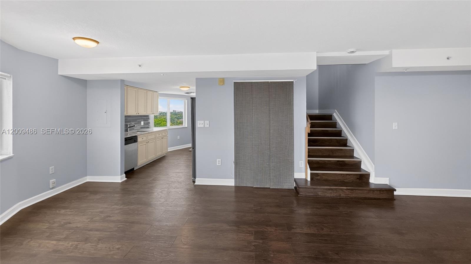 280 Southwest 20th Road, Unit 904 Miami, FL 33129 - Photo 7 of 32 Gallery Image 7