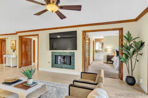 $949,000 | 8870 Villa La Jolla Drive, Unit 205, La Jolla, CA 92037