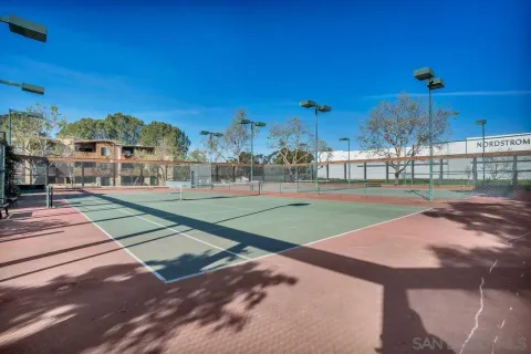 $949,000 | 8870 Villa La Jolla Drive, Unit 205, La Jolla, CA 92037