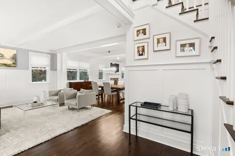 $3,250,000 | 19 Thomasina Lane, Darien, CT 06820