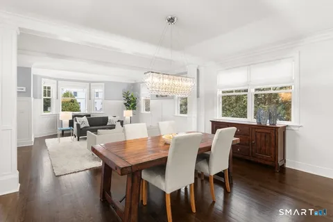 $3,250,000 | 19 Thomasina Lane, Darien, CT 06820