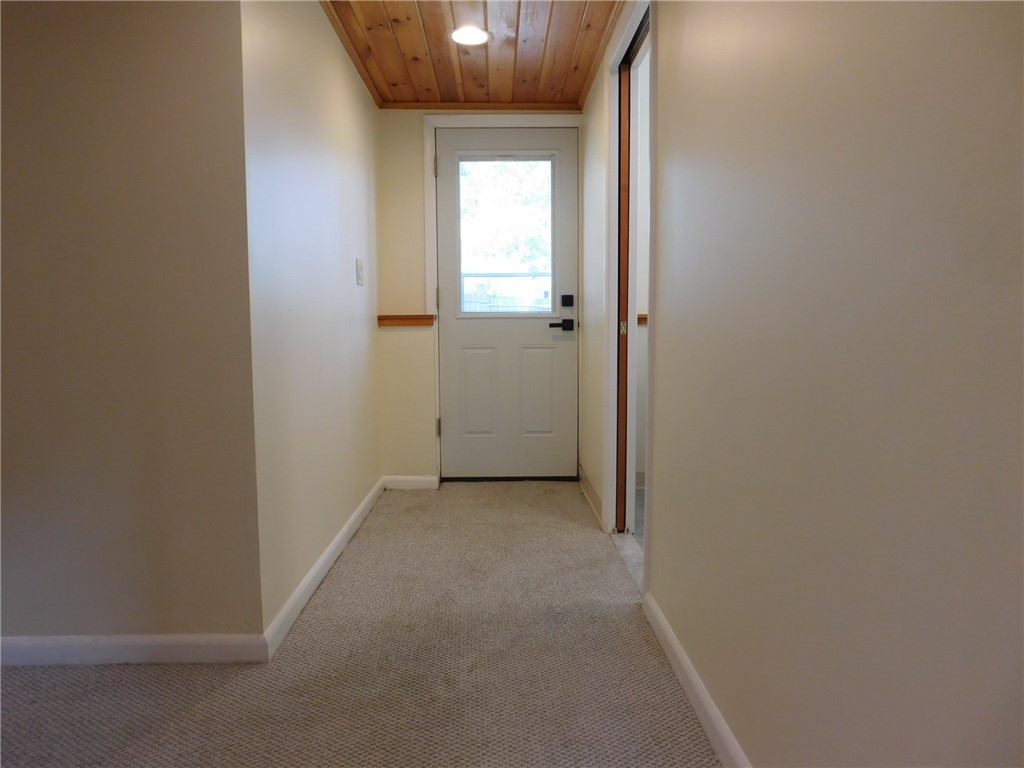 18 Holmes Street Westerly, RI 02891 - Photo 29 of 33