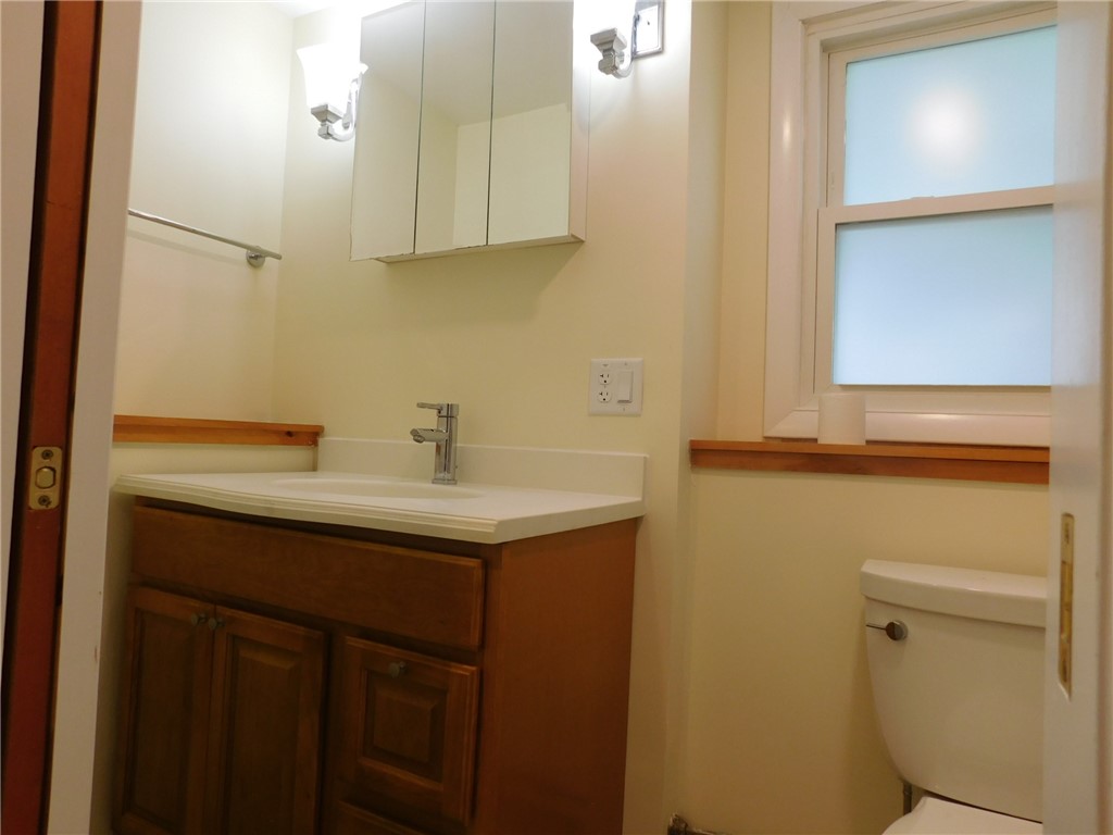 18 Holmes Street Westerly, RI 02891 - Photo 30 of 33