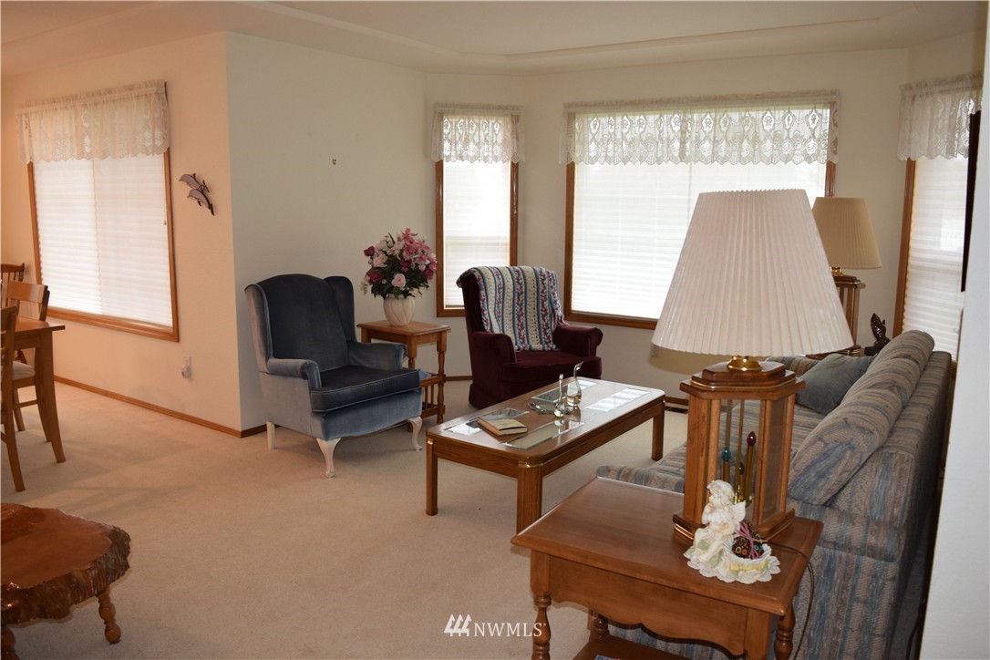 114 Jackson View Drive Chehalis, WA 98532 - Photo 4 of 17 Gallery Image 4