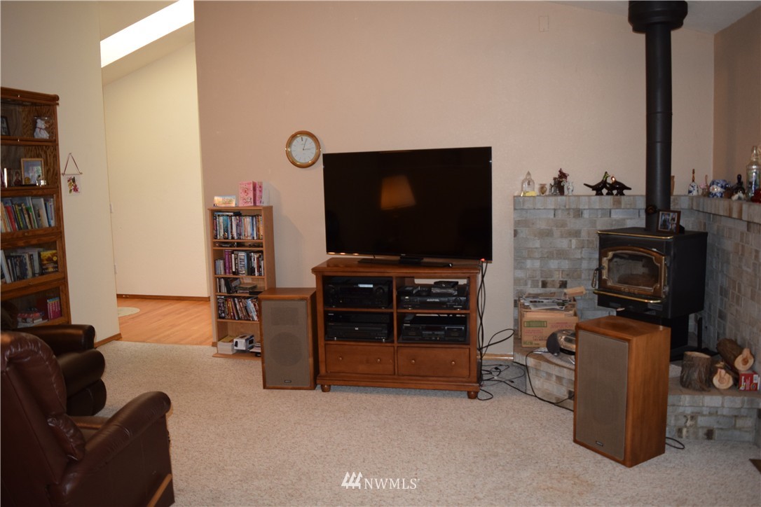 114 Jackson View Drive Chehalis, WA 98532 - Photo 6 of 17 Gallery Image 6