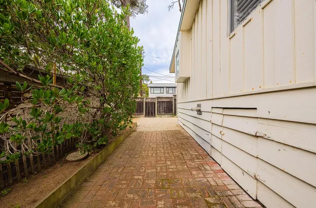 $2,599,000 | Sw Corner Sw Corner, Carmel, CA 93923