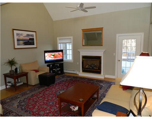 59 Poplar Ridge Lane Windham, ME 04062 - Photo 4 of 21 Living Room.