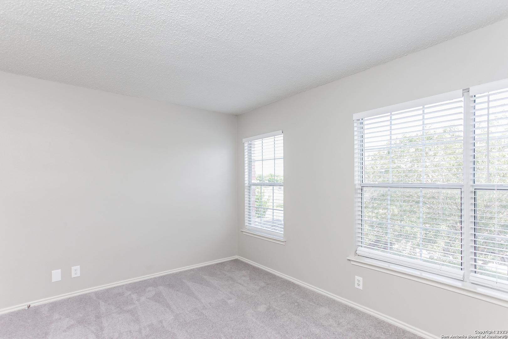 6135 Lyndell Spring San Antonio, TX 78244 - Photo 11 of 17 a view of an empty room with a window