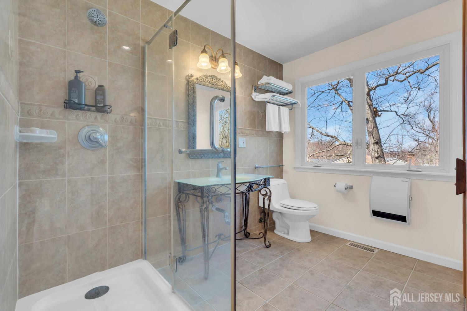 22 Ellison Avenue Edison, NJ 08820 - Photo 23 of 35