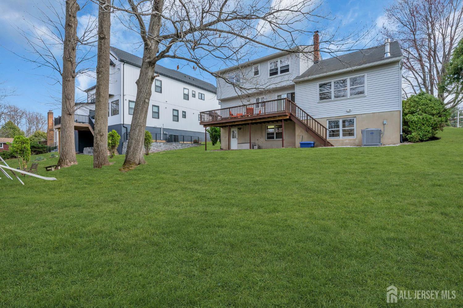 22 Ellison Avenue Edison, NJ 08820 - Photo 32 of 35