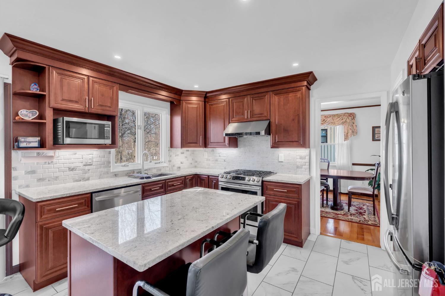 22 Ellison Avenue Edison, NJ 08820 - Photo 9 of 35