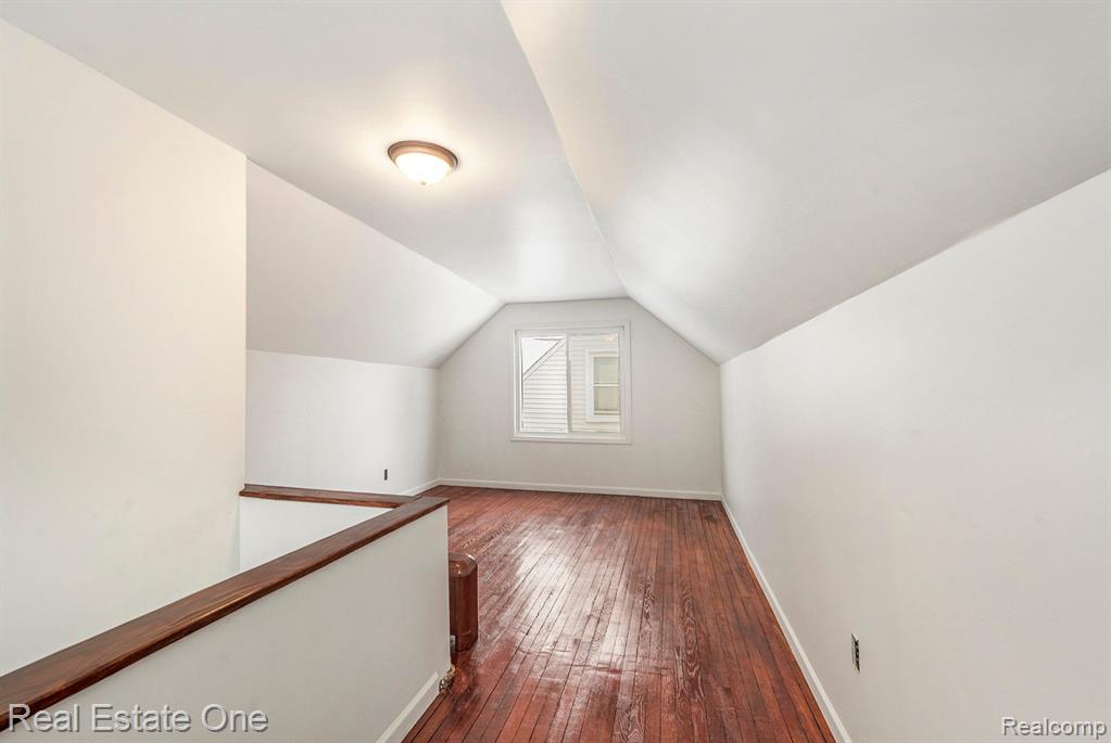 2836 Academy Street Dearborn, MI 48124 - Photo 13 of 16