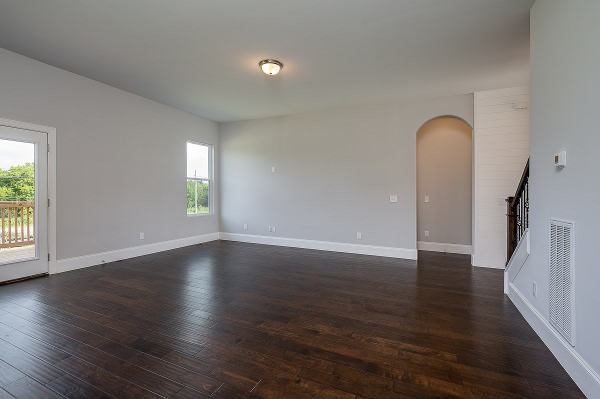 958 Hunters Lane Springfield, TN 37172 - Photo 5 of 11 a view of empty room with wooden floor and fan
