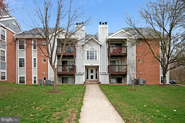 $215,000 | 6803 White Water Way, Unit 101, Glen Burnie, MD 21060