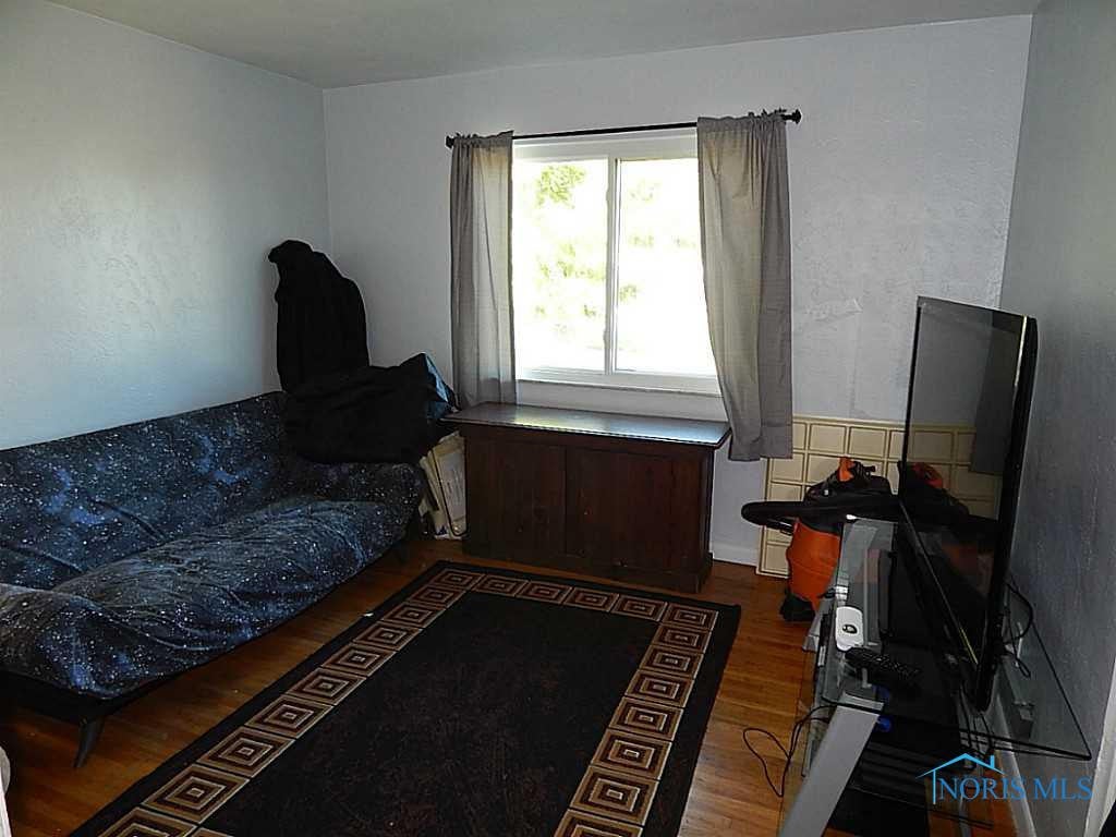 611 Searles Road Toledo, OH 43607 - Photo 12 of 20 Gallery Image 12