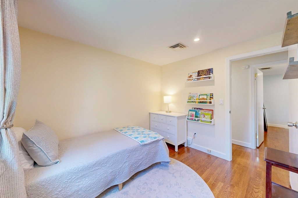 18 Emerson Road Medfield, MA 02052 - Photo 15 of 34 Gallery Image 15