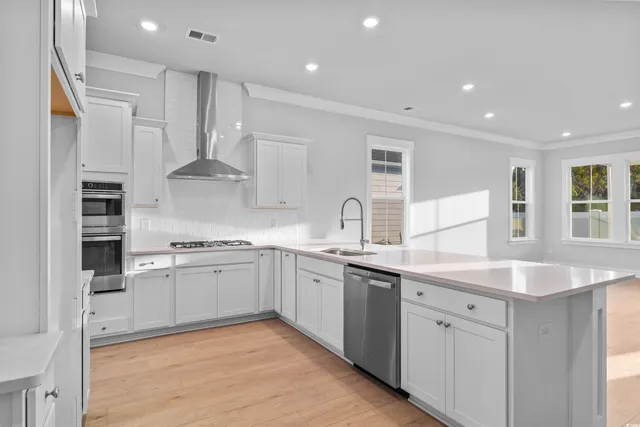 $918,380 | 221 Atlantic Breeze Street, Myrtle Beach, SC 29572