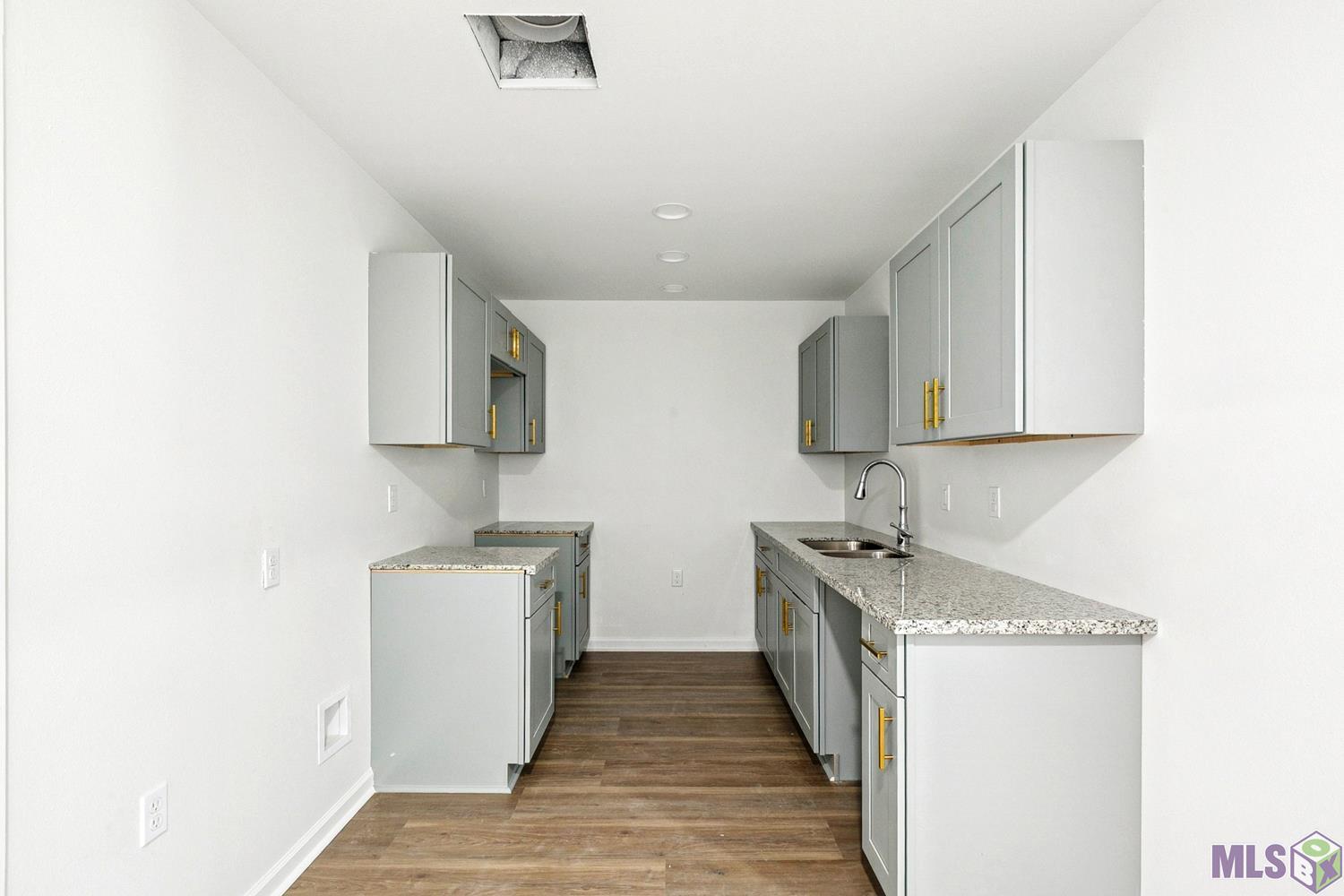 9986 Avenue C Baton Rouge La Baton Rouge, LA 70807 - Photo 7 of 16