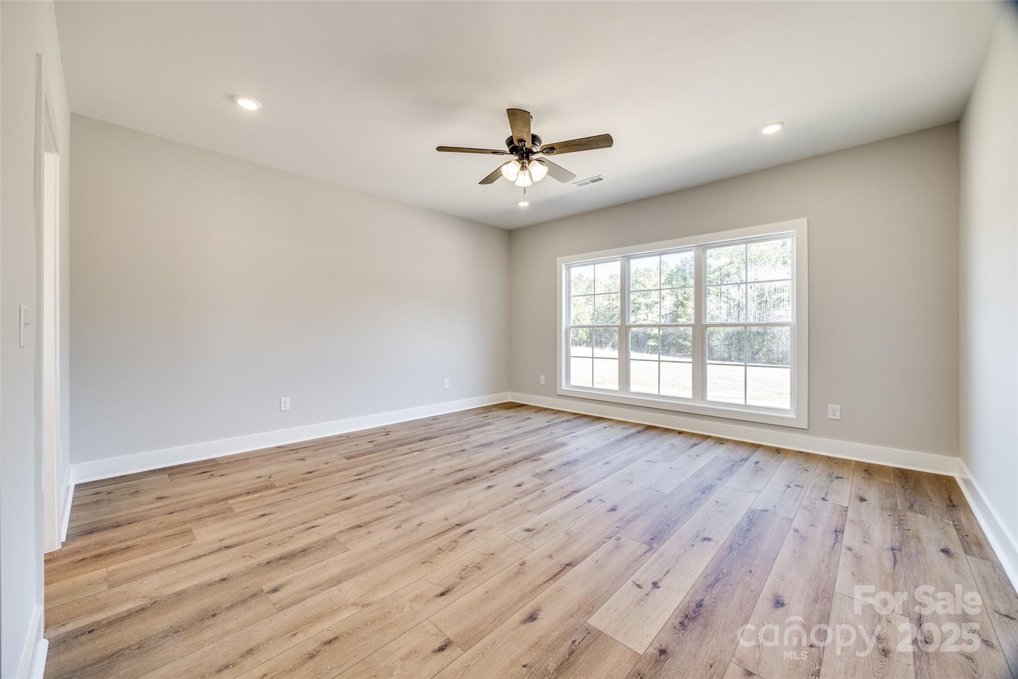 636 Edwards Road Fort Lawn, SC 29714 - Photo 15 of 42 Gallery Image 15