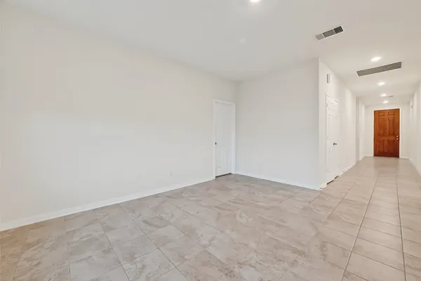 $2,200 | 5907 Osprey Drive, Rosenberg, TX 77469