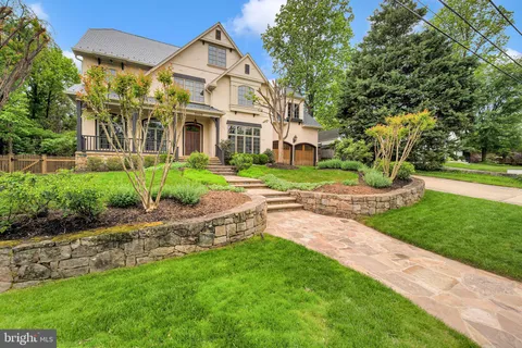 $4,450,000 | 5420 Moorland Lane, Bethesda, MD 20814