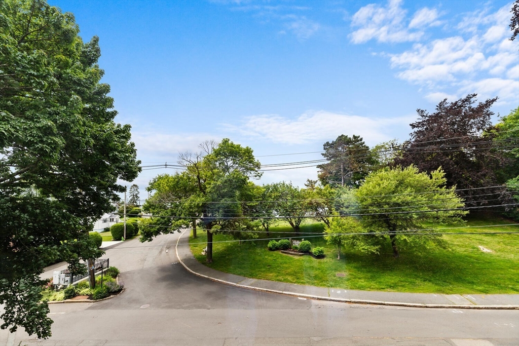 162 Willow Road, Unit 11 Nahant, MA 01908 - Photo 21 of 24