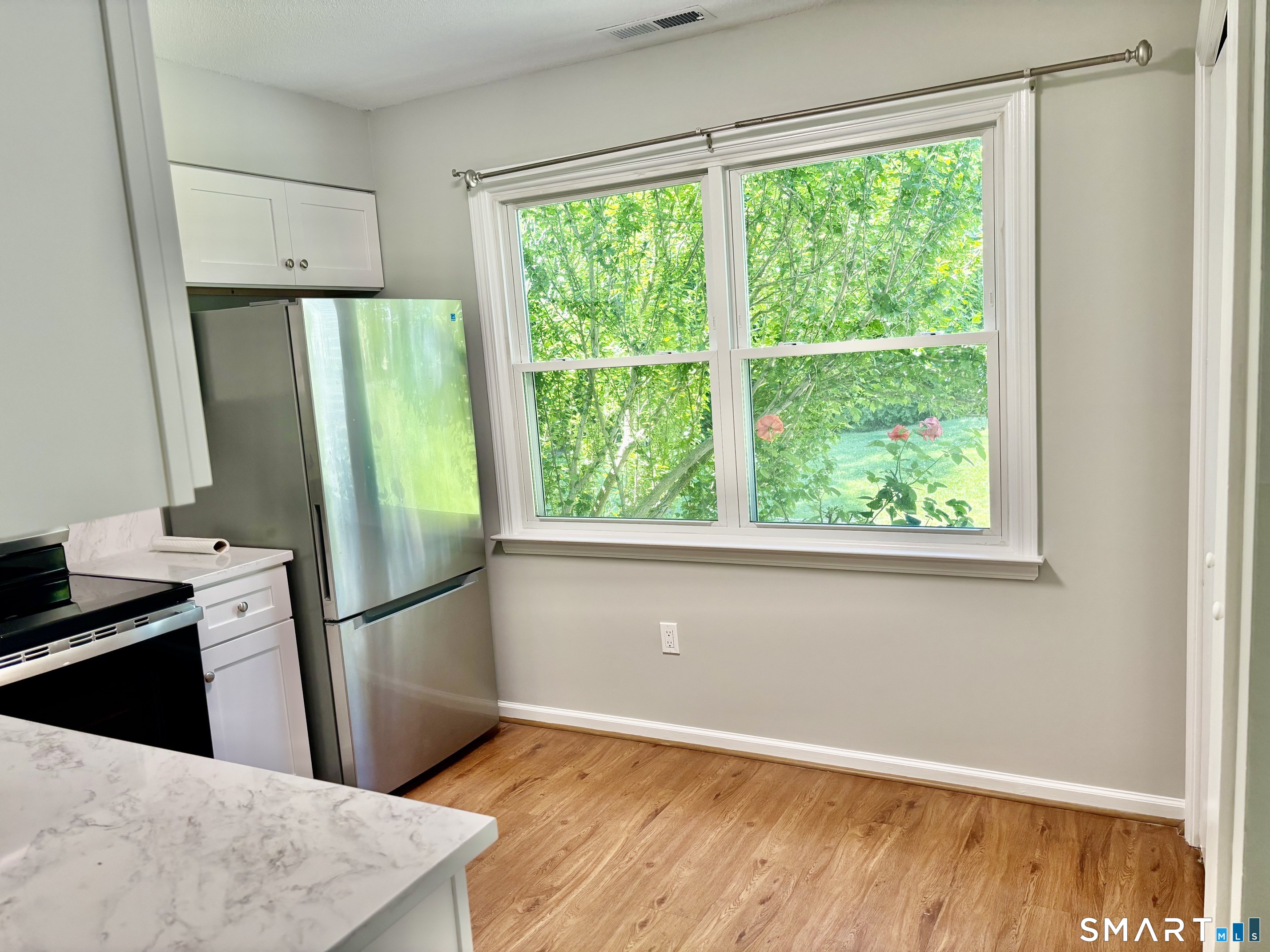 25 Padanaram Road, Unit 77 Danbury, CT 06811 - Photo 6 of 26
