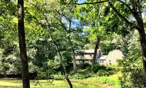 17 Black Brook Road Hamilton, MA 01982 - Photo 3 of 14