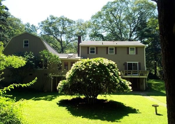 17 Black Brook Road Hamilton, MA 01982 - Photo 4 of 14