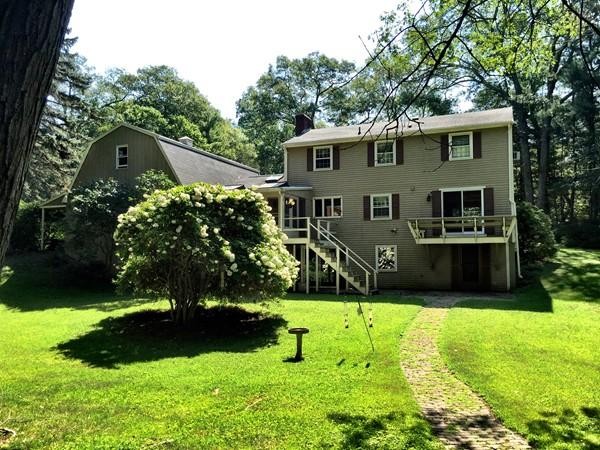 17 Black Brook Road Hamilton, MA 01982 - Photo 5 of 14