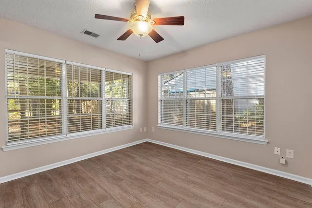 $2,075 | 7348 Suncatcher Drive, Hanahan, SC 29410