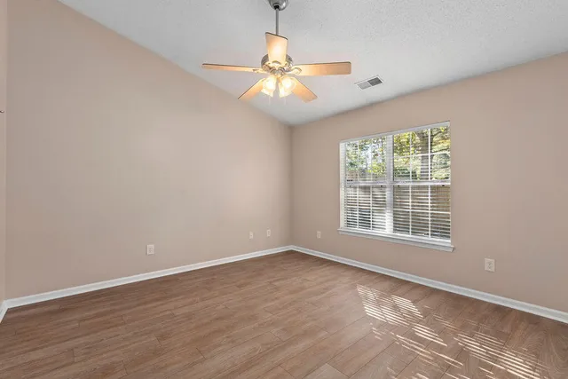 $2,075 | 7348 Suncatcher Drive, Hanahan, SC 29410