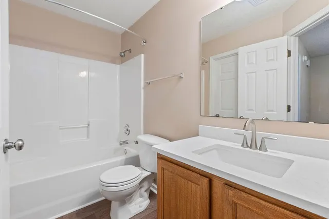 $2,075 | 7348 Suncatcher Drive, Hanahan, SC 29410