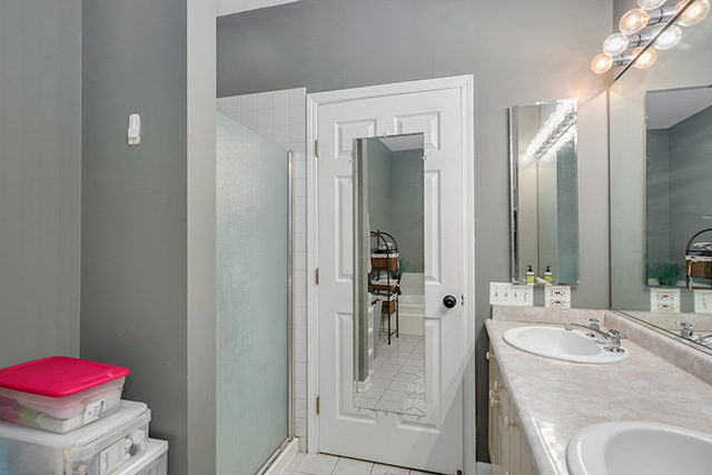 247 West Scott Street, Unit 209 Chicago, IL 60610 - Photo 14 of 20