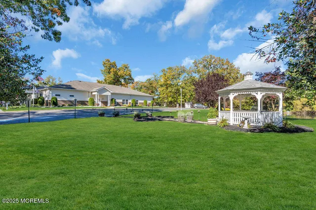 $249,900 | 11 Vermont Way, Whiting, NJ 08759