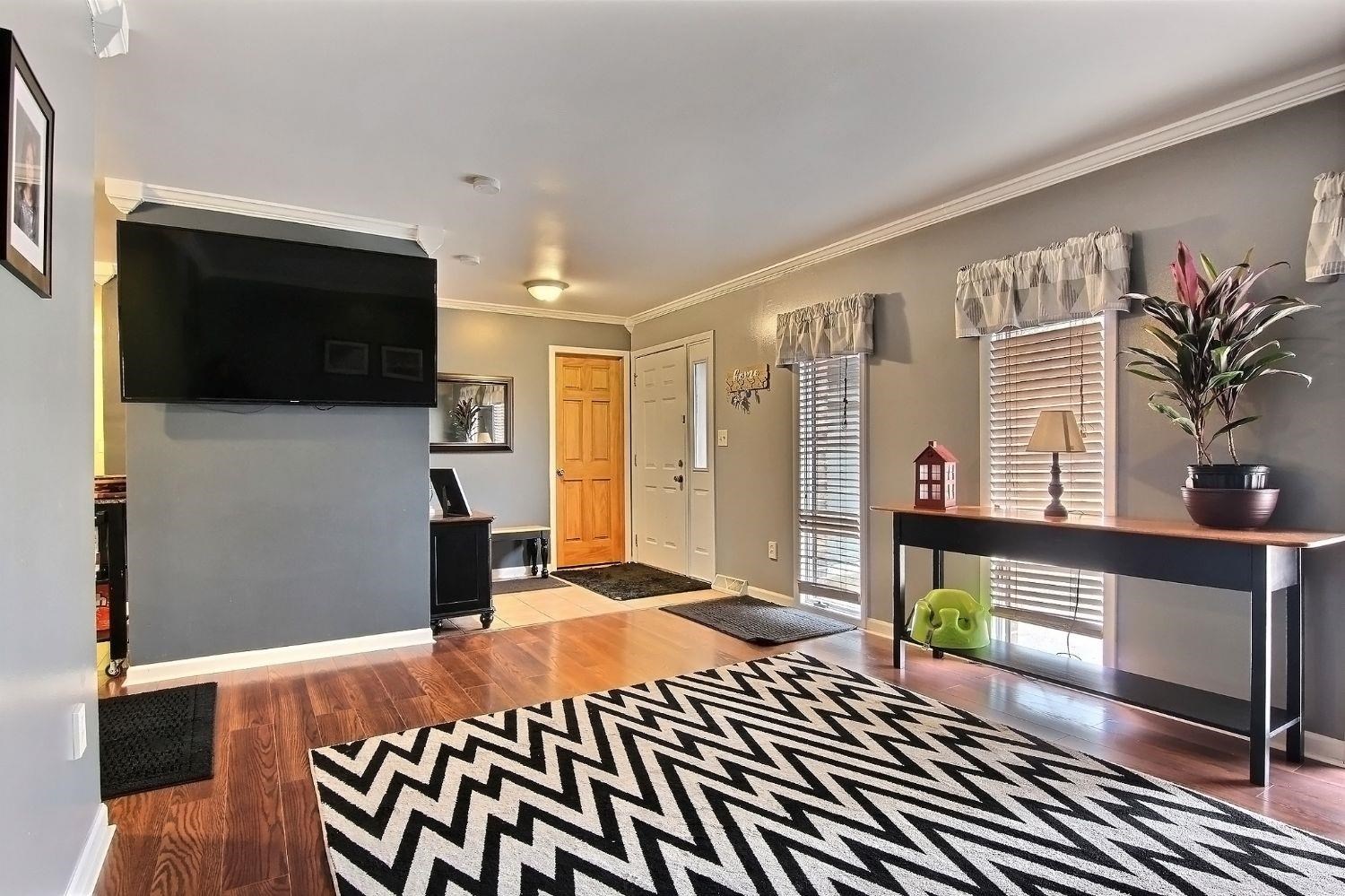 9626 Middlesex Road Demotte, IN 46310 - Photo 3 of 26 1500x999