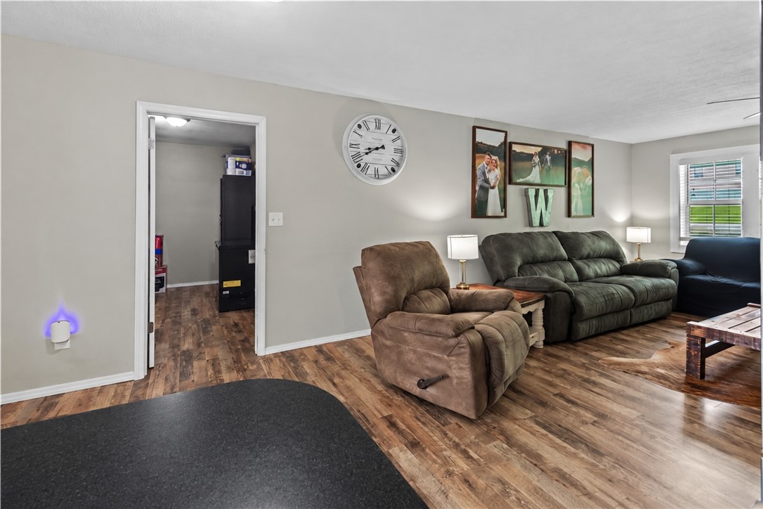2015 Cedar Ridge Road Harrison, AR 72601 - Photo 5 of 21 Gallery Image 5