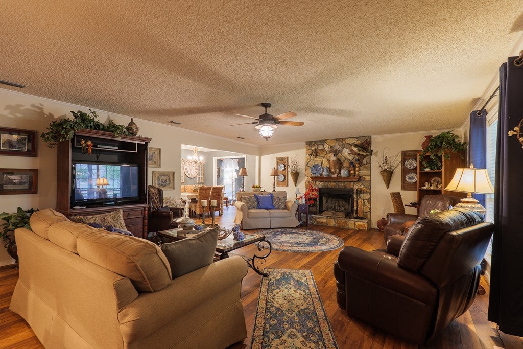 3986 Wilkerson Road Valdosta, GA 31606 - Photo 3 of 24 Gallery Image 3