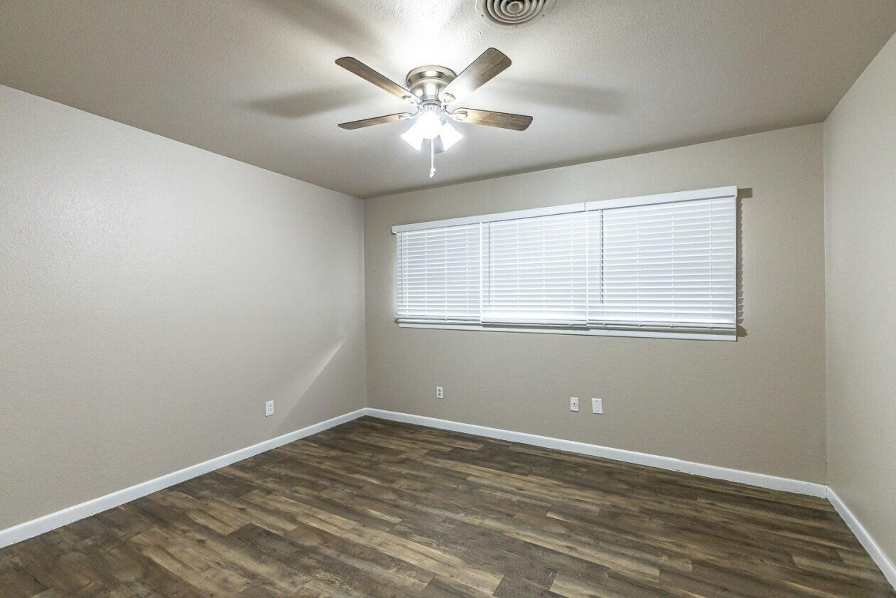 4314 45th Street Lubbock, TX 79413 - Photo 12 of 20 6be810a2-0c37-4c6a-bf51-c32613e4c777
