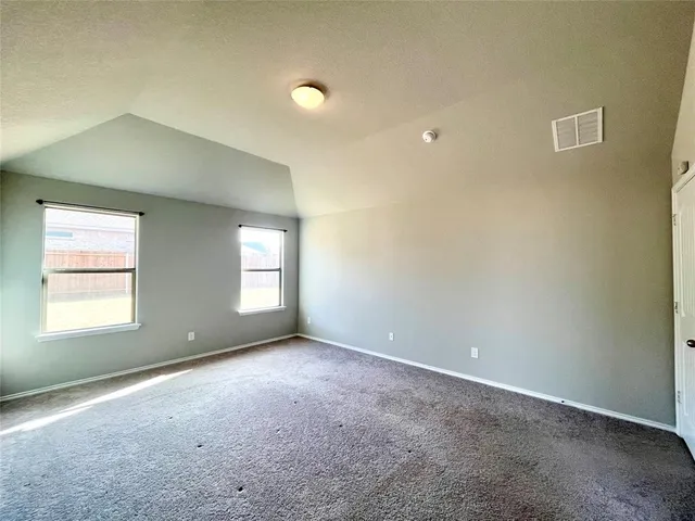 $1,995 | 928 Madeline Lane, Cleburne, TX 76033