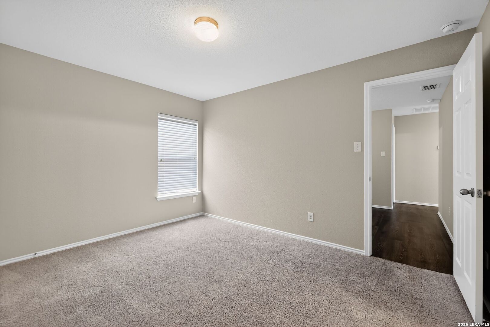 2427 Camberly View Converse, TX 78109 - Photo 20 of 32