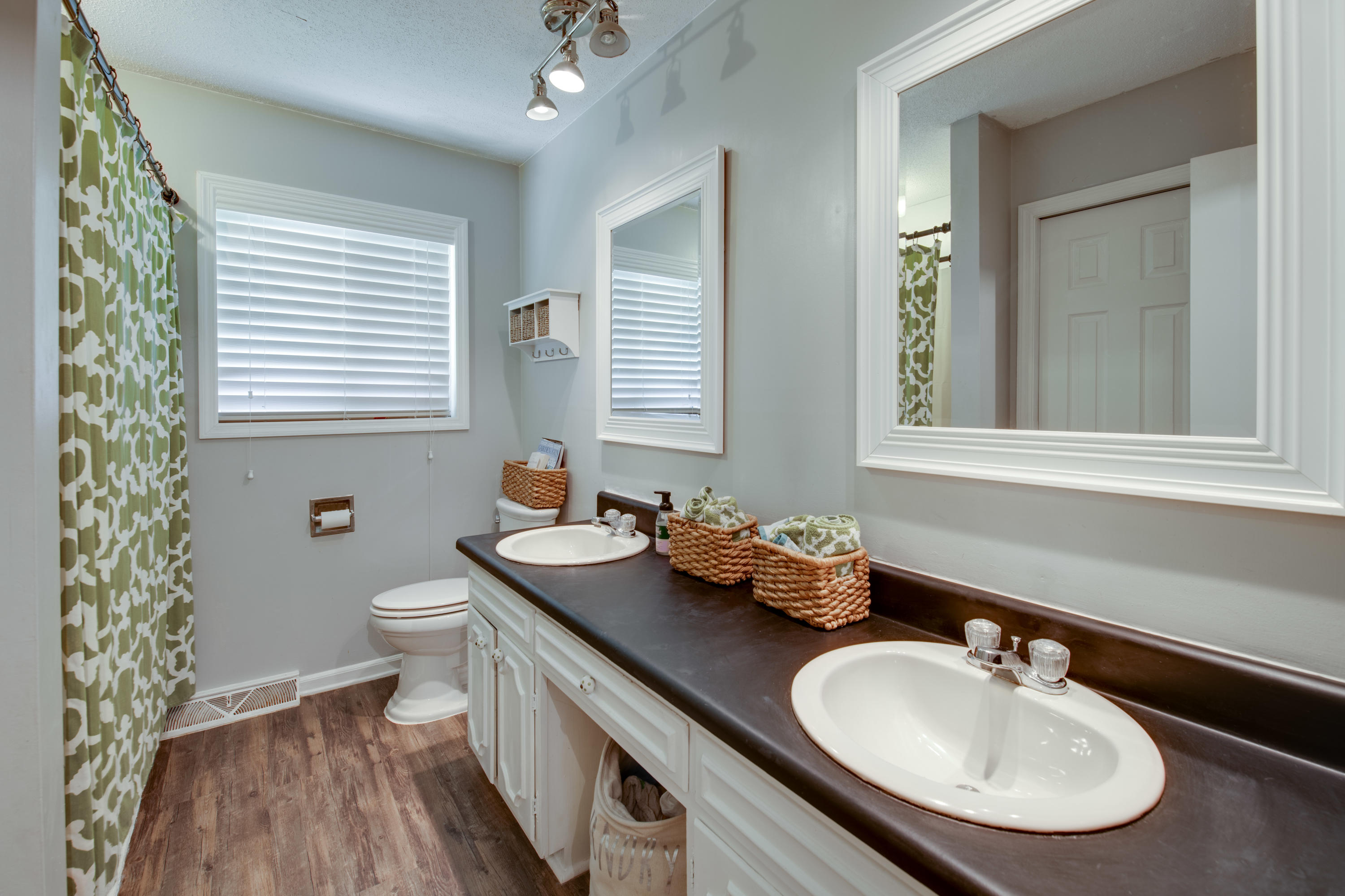 5745 Carmack Road Hixson, TN 37343 - Photo 15 of 31 D85_5262
