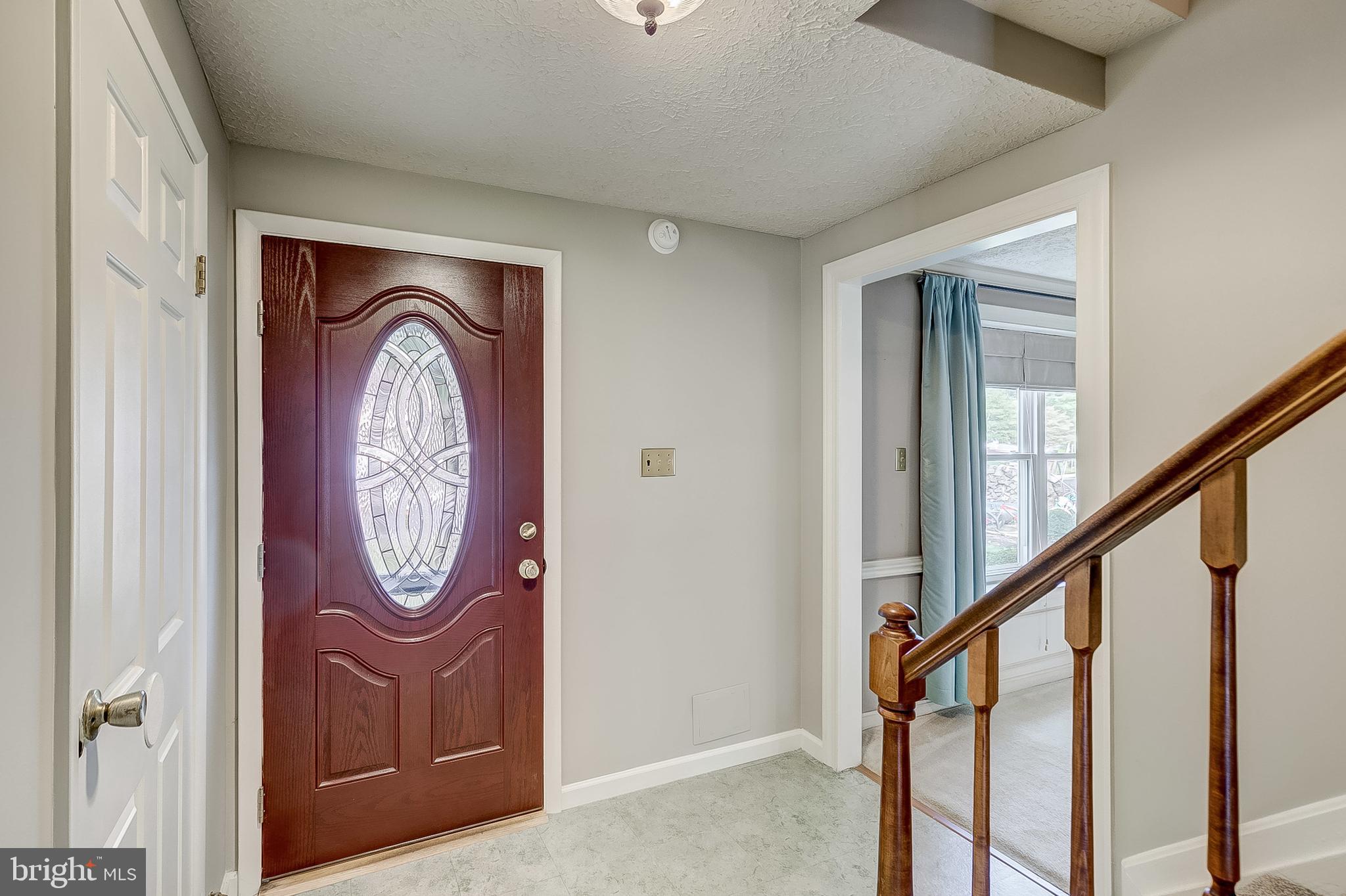 409 Rock Lodge Road Gaithersburg, MD 20877 - Photo 2 of 45 Foyer