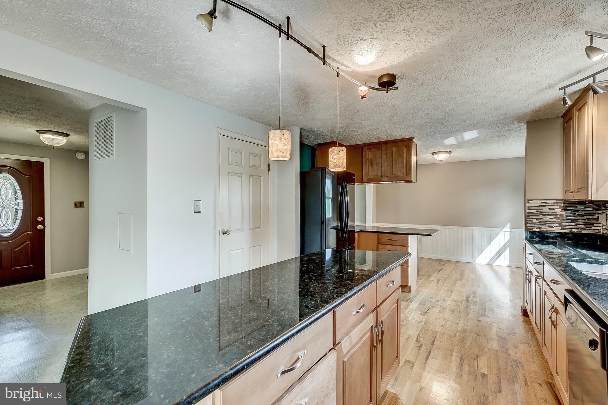 409 Rock Lodge Road Gaithersburg, MD 20877 - Photo 14 of 45 Kitchen