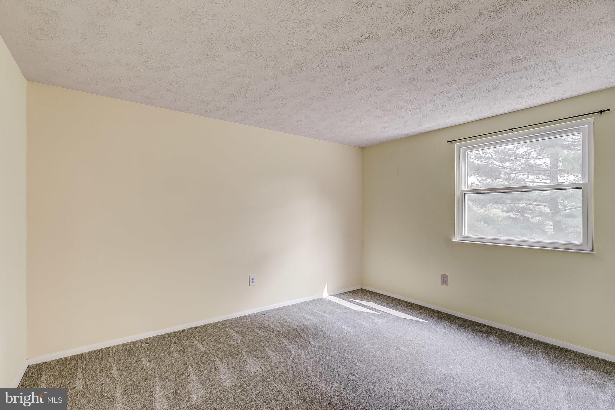 409 Rock Lodge Road Gaithersburg, MD 20877 - Photo 27 of 45 Bedroom 3