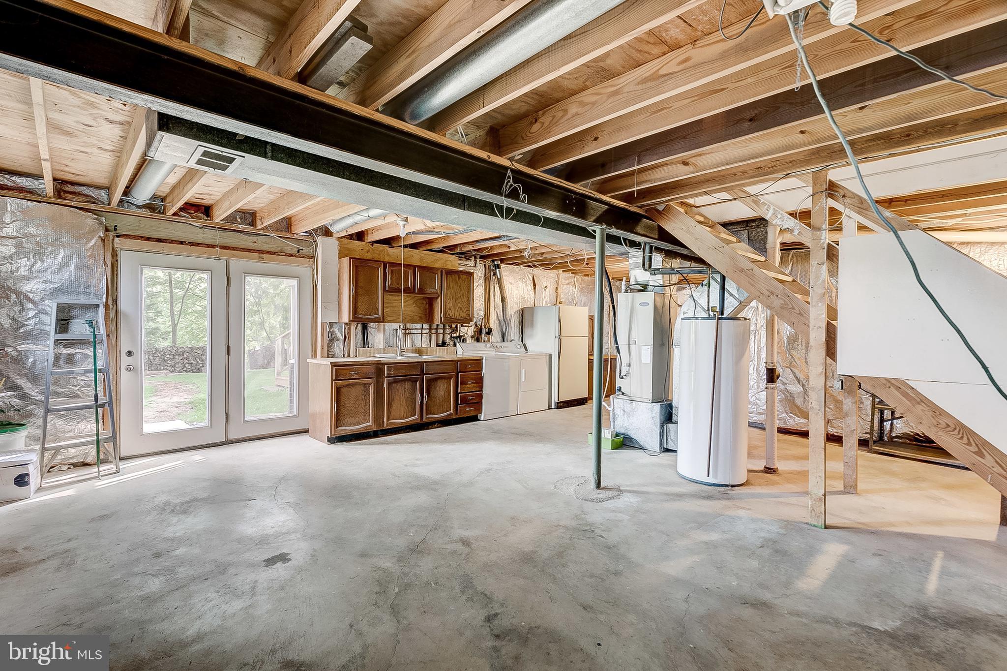 409 Rock Lodge Road Gaithersburg, MD 20877 - Photo 32 of 45 Lower level