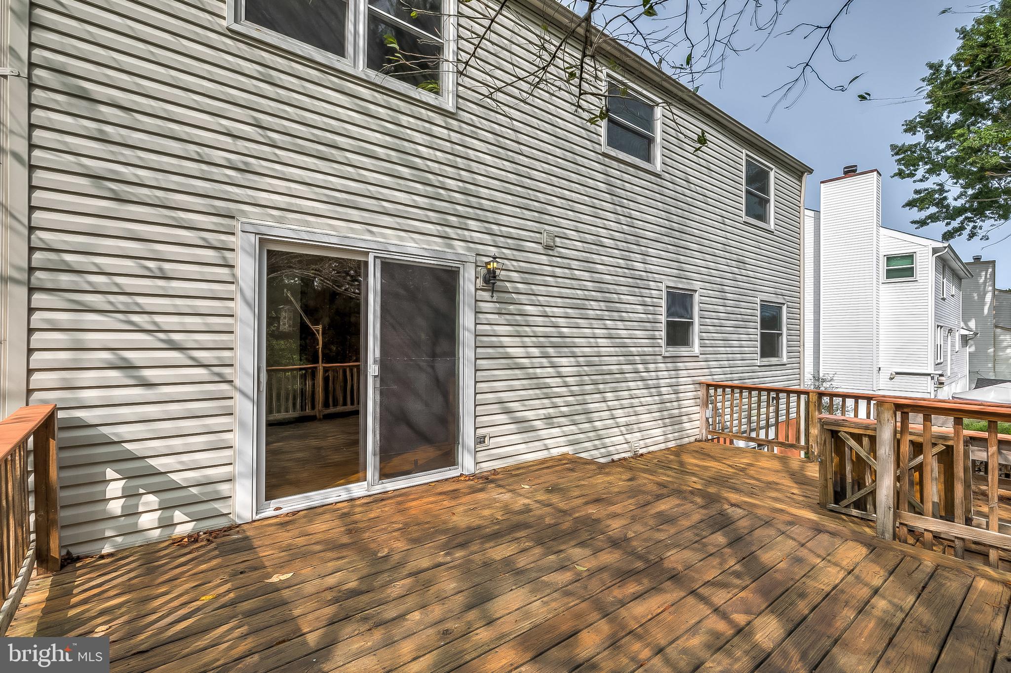 409 Rock Lodge Road Gaithersburg, MD 20877 - Photo 35 of 45 Rear deck
